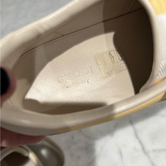 Authentic Women’s Gucci G74 Web Low Sneakers in Oatmeal - Picture 14 of 16
